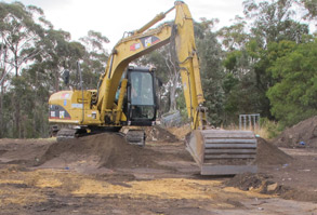 Excavator Training with Accredited Earthmoving Training near Sydney